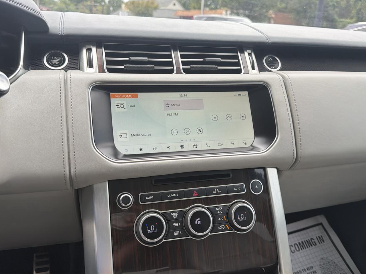 Land Rover Range Rover V8 Supercharged Autobiography LWB 2017