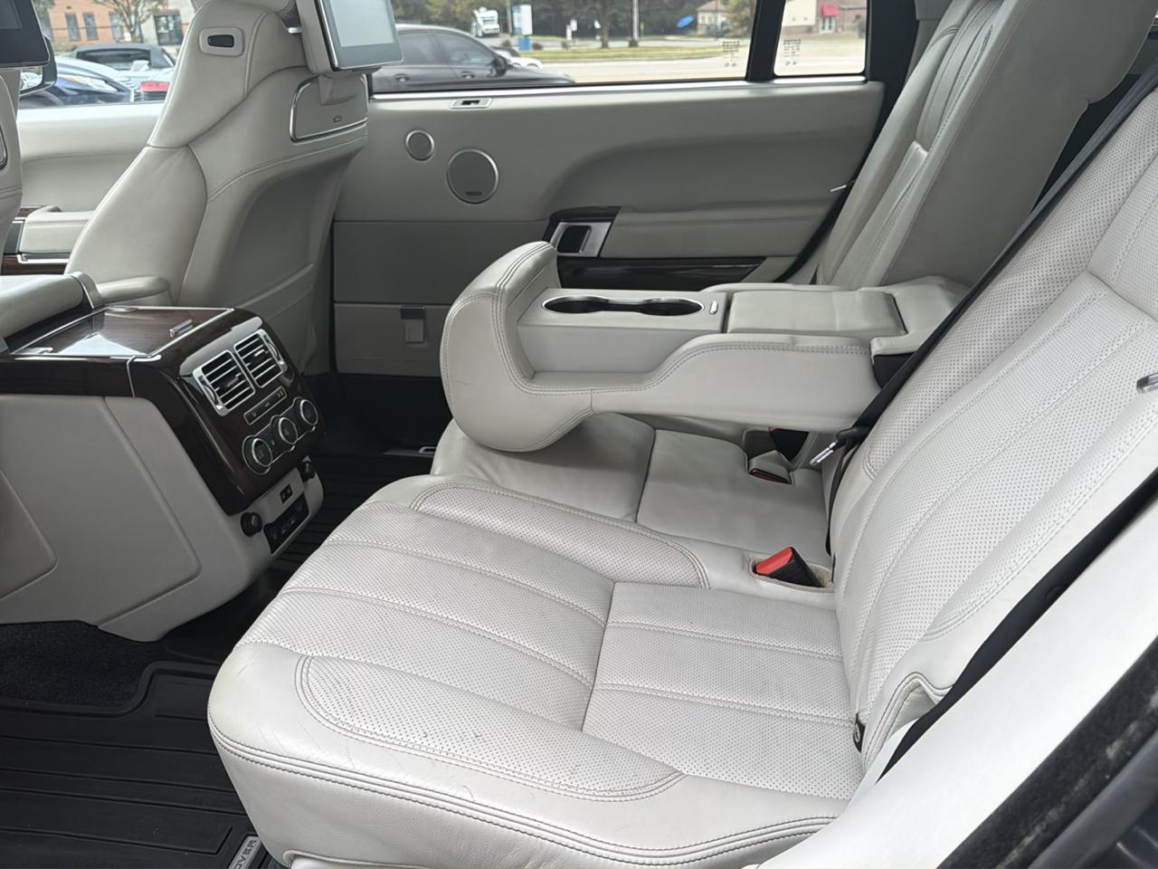 Land Rover Range Rover V8 Supercharged Autobiography LWB 2017