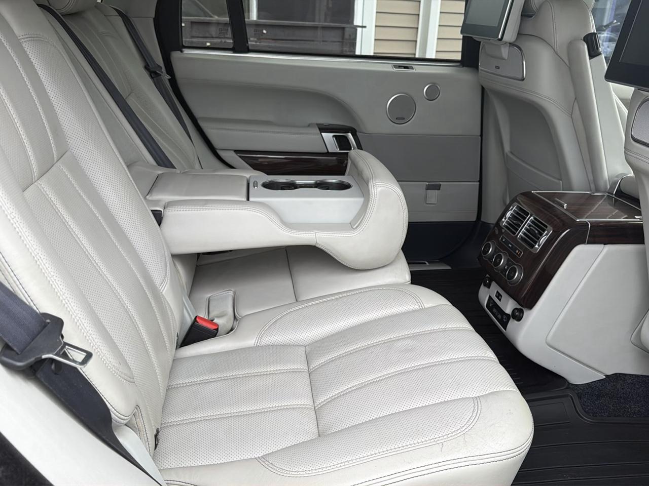 Land Rover Range Rover V8 Supercharged Autobiography LWB 2017
