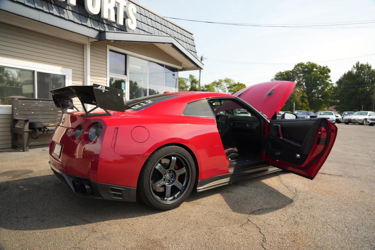 Nissan GT-R 2dr Cpe Black Edition 2015