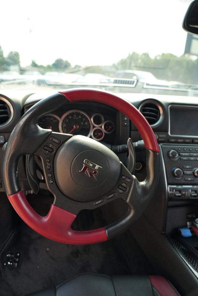 Nissan GT-R 2dr Cpe Black Edition 2015