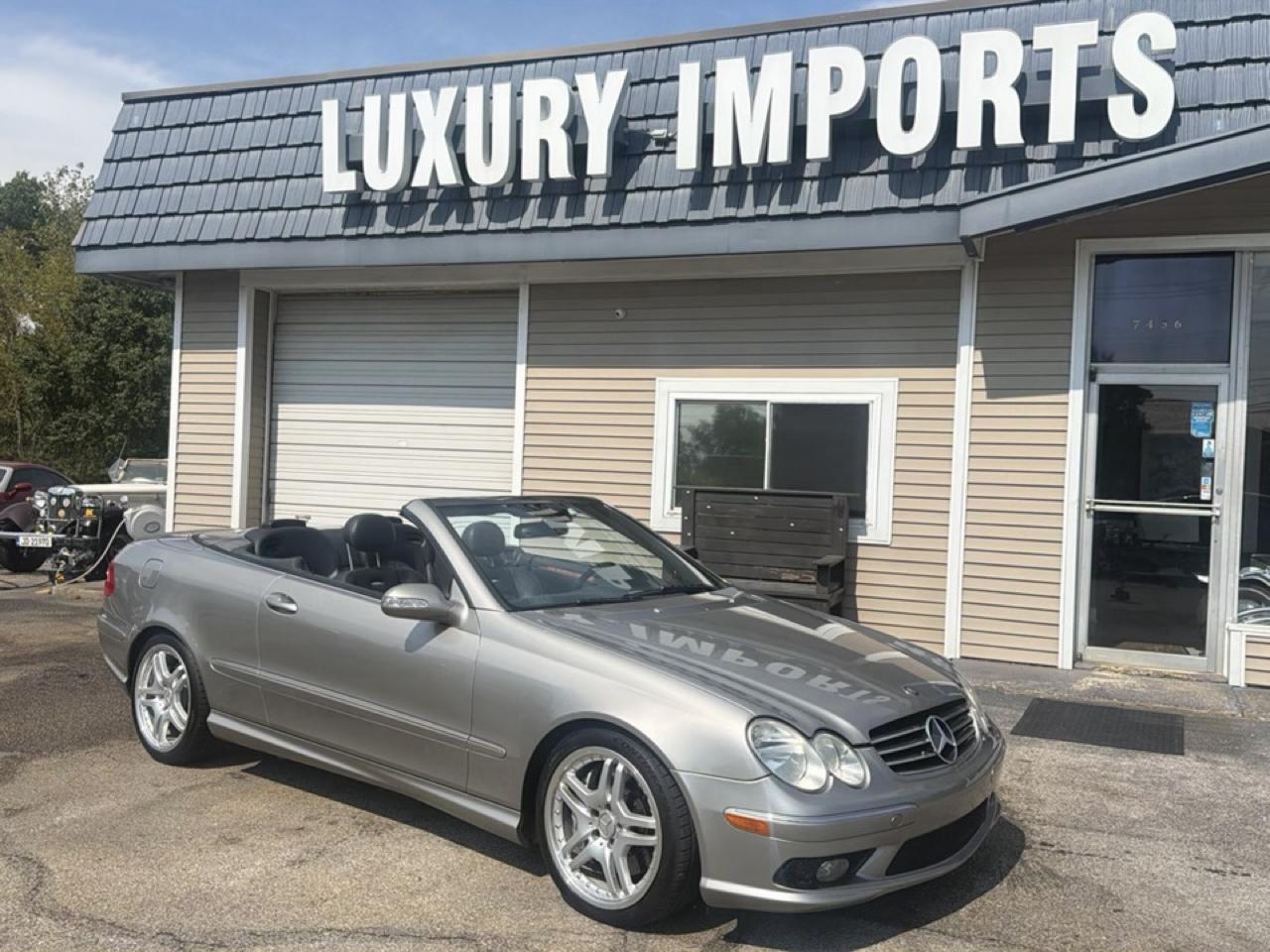 Mercedes-Benz CLK-Class 2dr Cabriolet AMG 2005