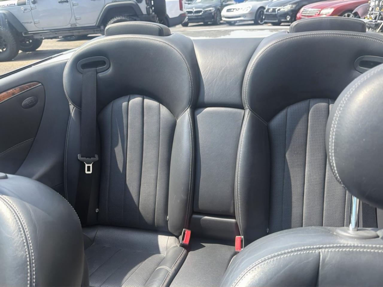 Mercedes-Benz CLK-Class 2dr Cabriolet AMG 2005