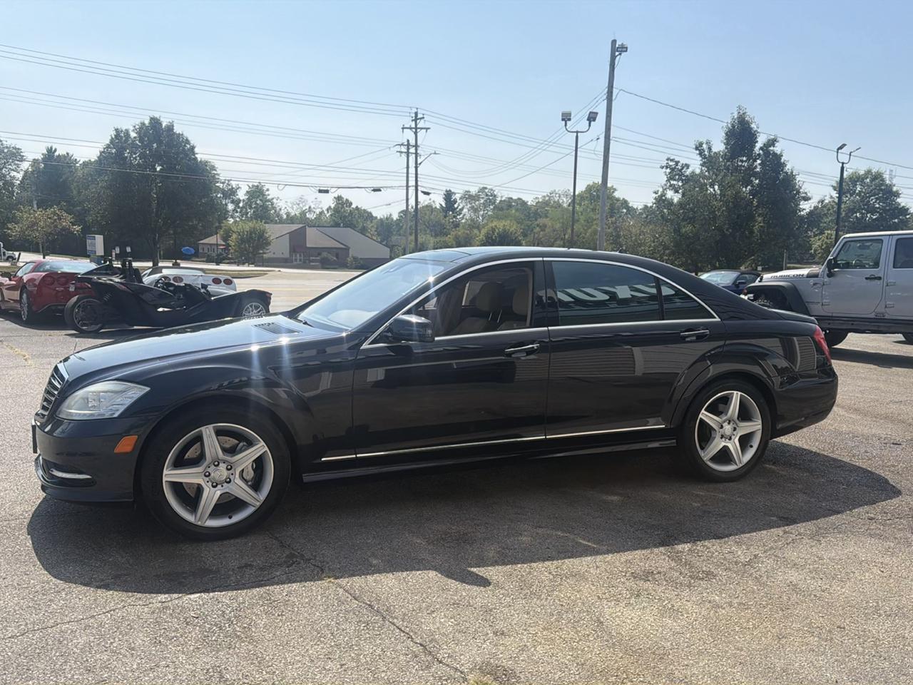 Mercedes-Benz S-Class 4dr Sdn S 550 4MATIC 2010