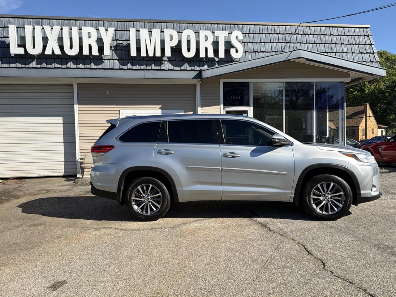 Toyota Highlander XLE V6 AWD (Natl) 2018