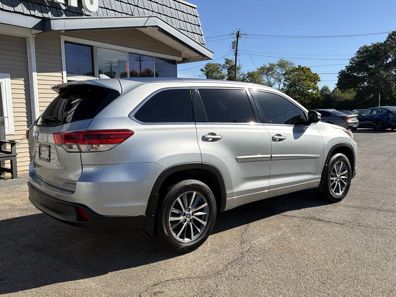 Toyota Highlander XLE V6 AWD (Natl) 2018