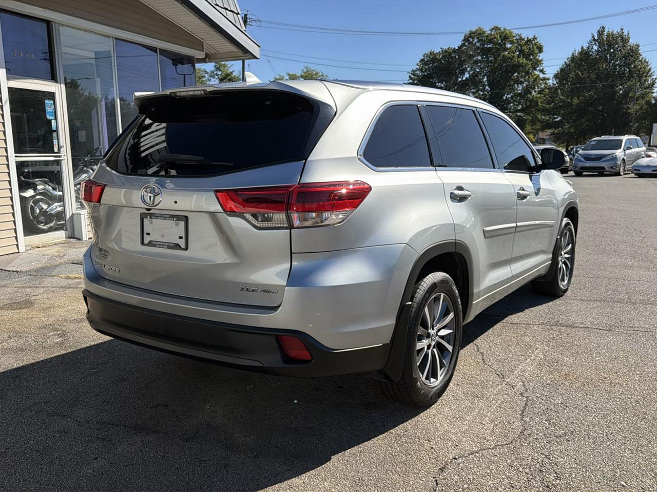 Toyota Highlander XLE V6 AWD (Natl) 2018
