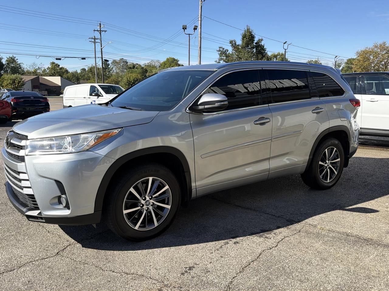 Toyota Highlander XLE V6 AWD (Natl) 2018