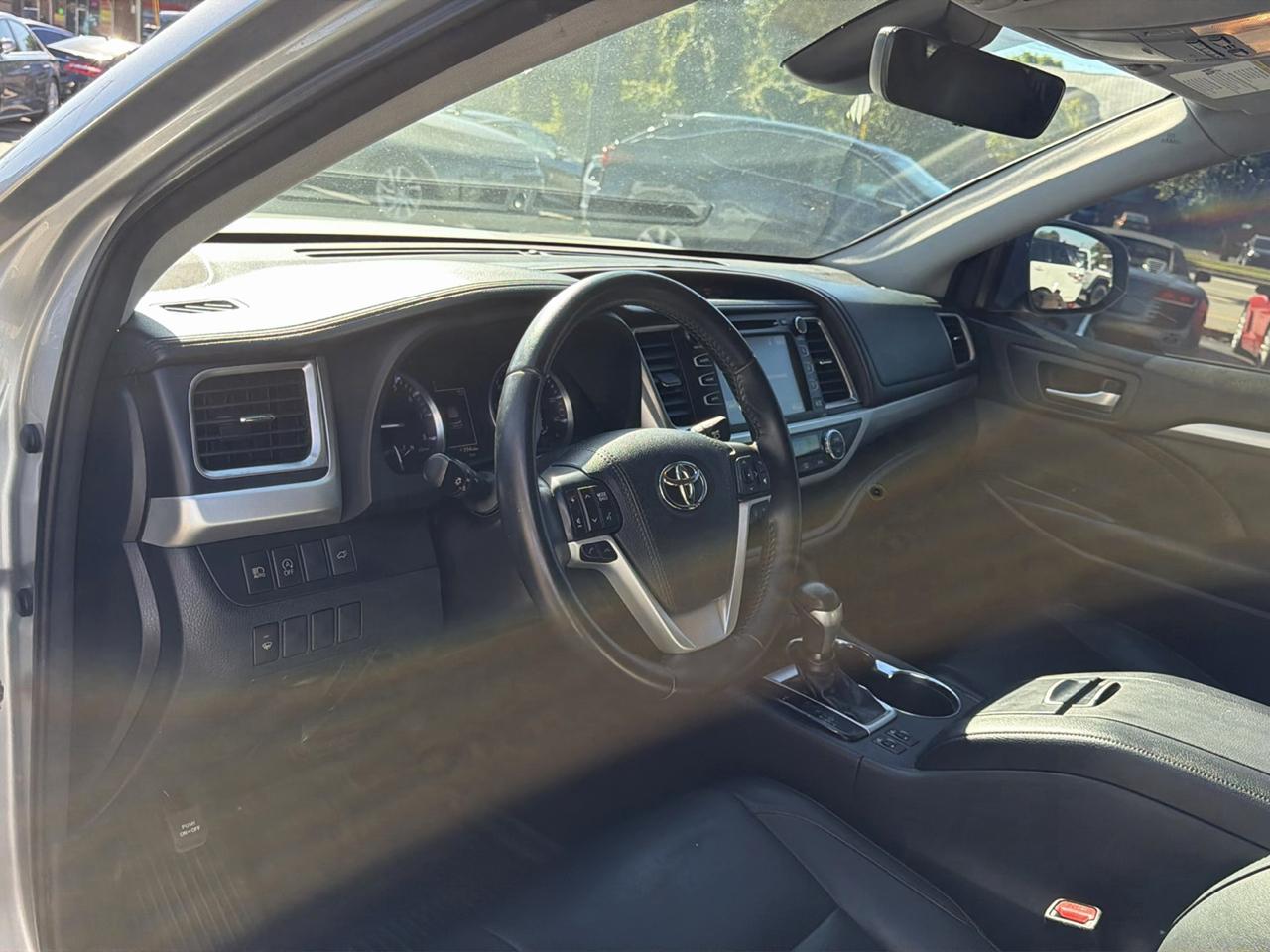 Toyota Highlander XLE V6 AWD (Natl) 2018