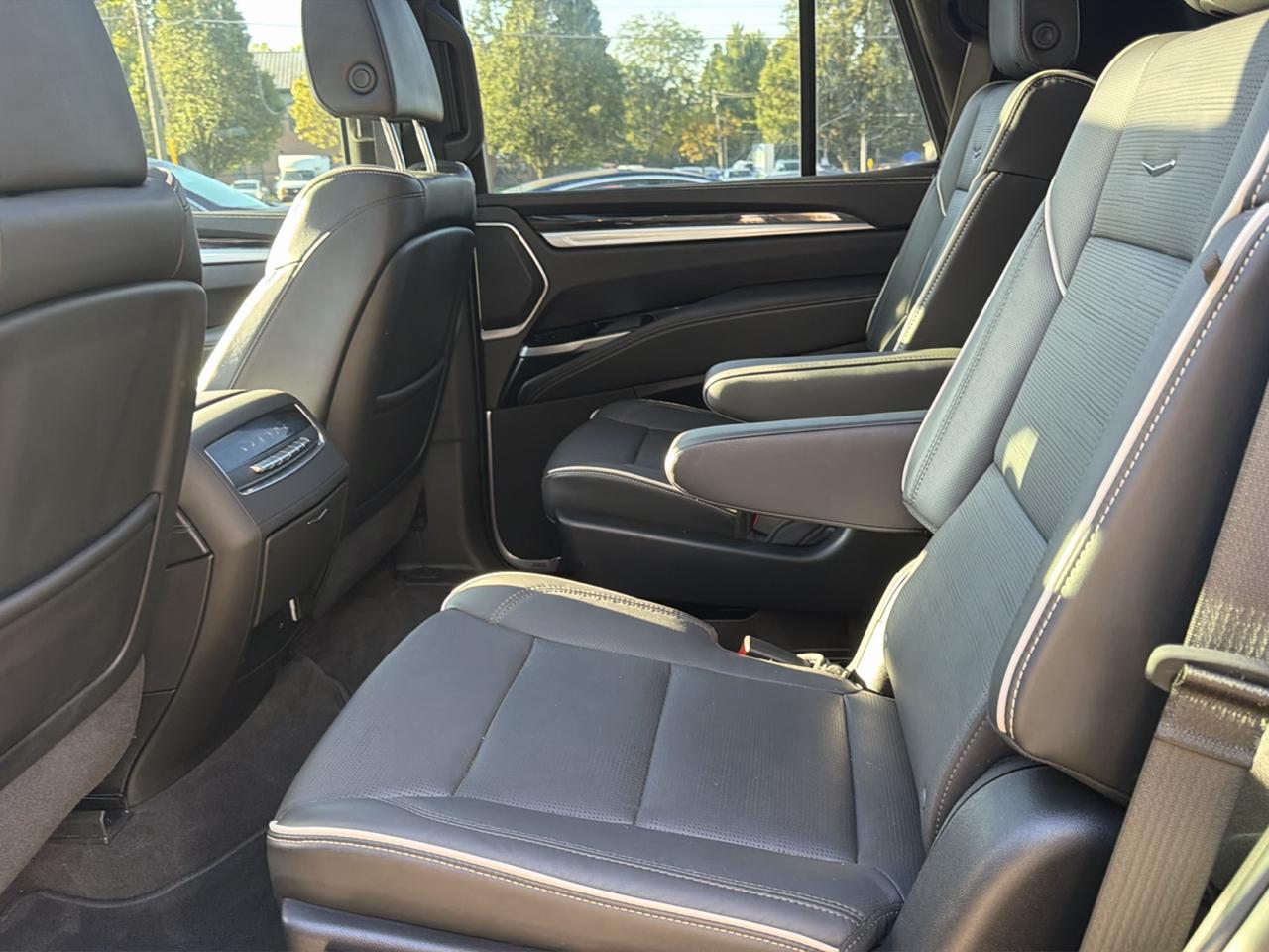 Cadillac Escalade 4WD 4dr Sport 2026