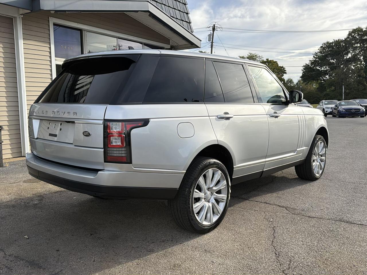 Land Rover Range Rover 4WD 4dr Supercharged 2016