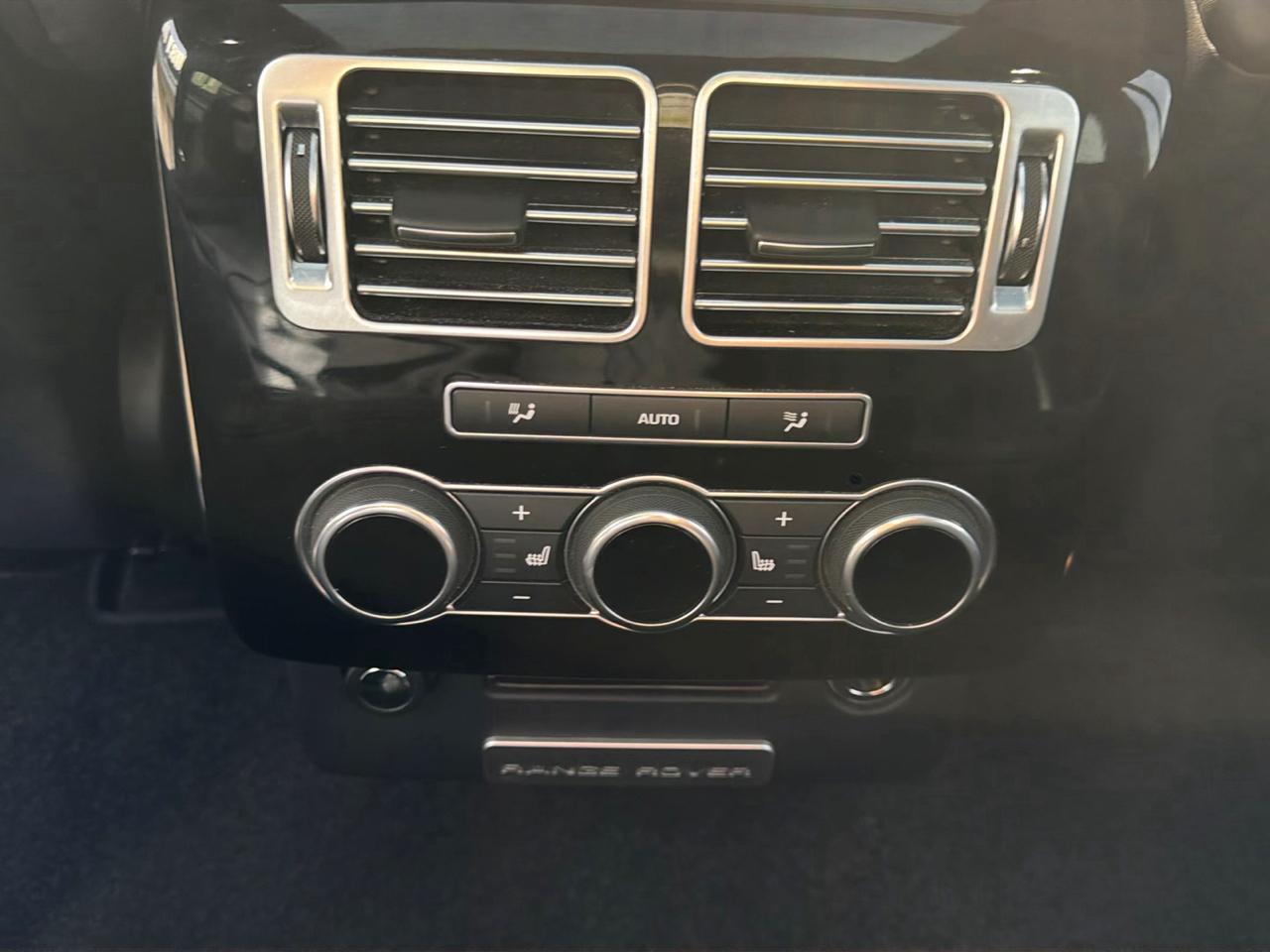 Land Rover Range Rover 4WD 4dr Supercharged 2016