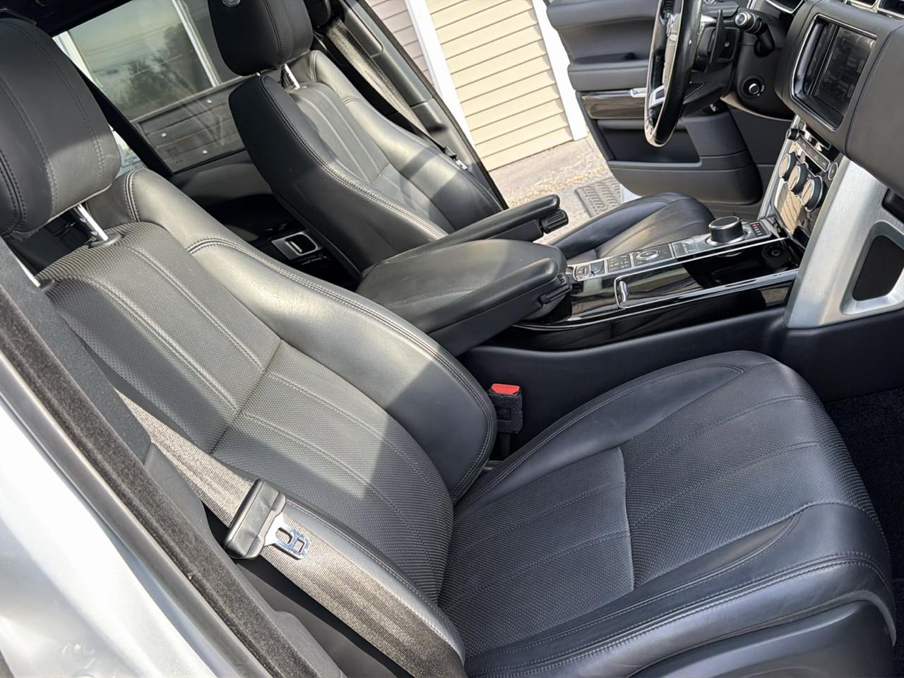 Land Rover Range Rover 4WD 4dr Supercharged 2016