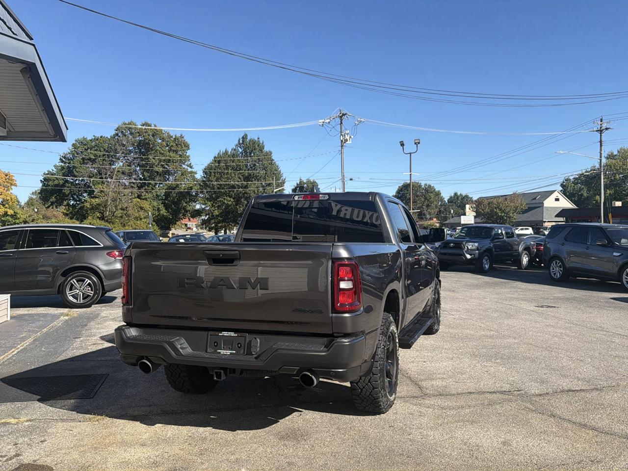 RAM 1500 Warlock 4x4 Crew Cab 5'7" Box 2025