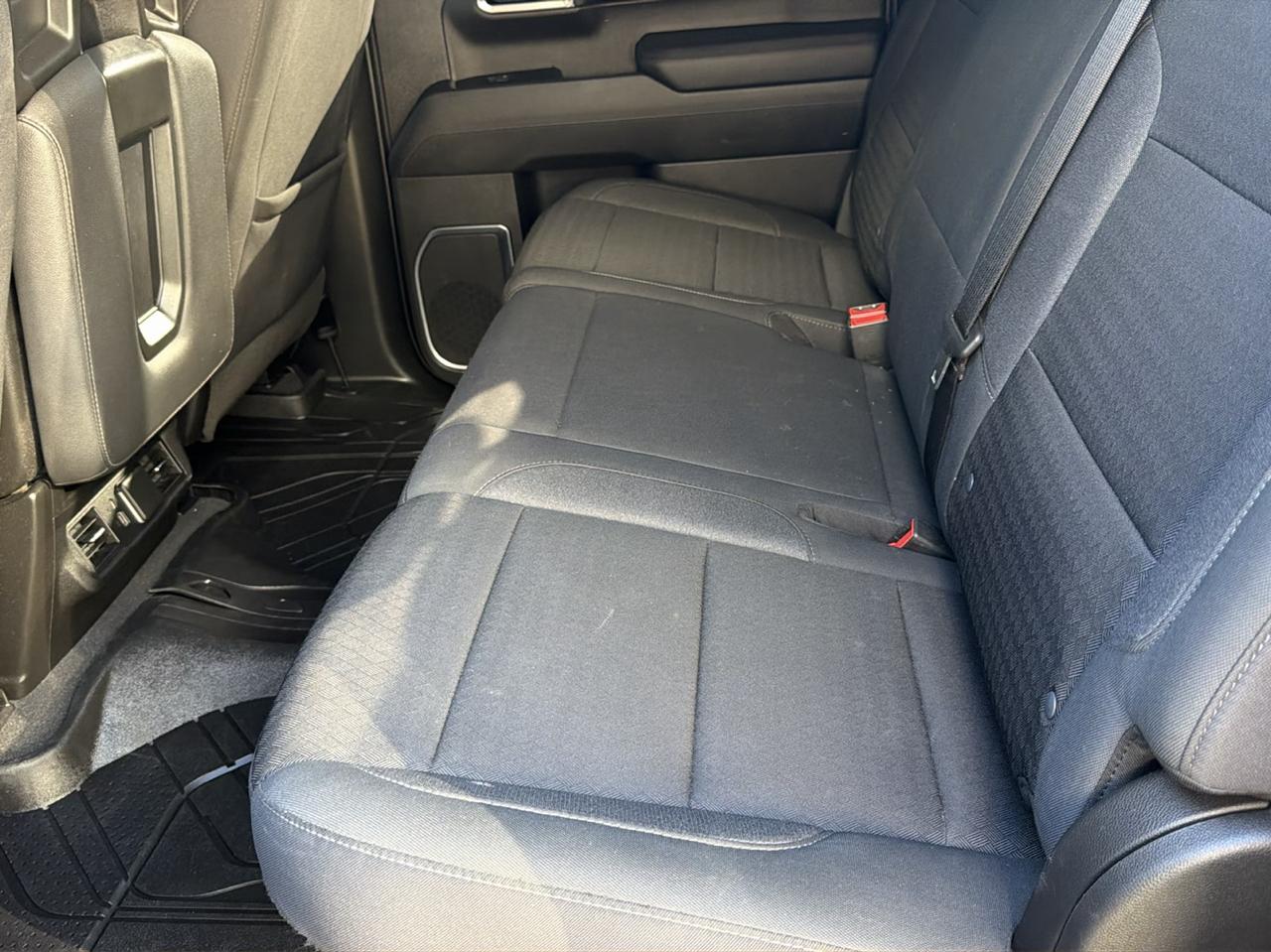 Chevrolet Silverado 1500 4WD Crew Cab 147" LT w/2FL 2022
