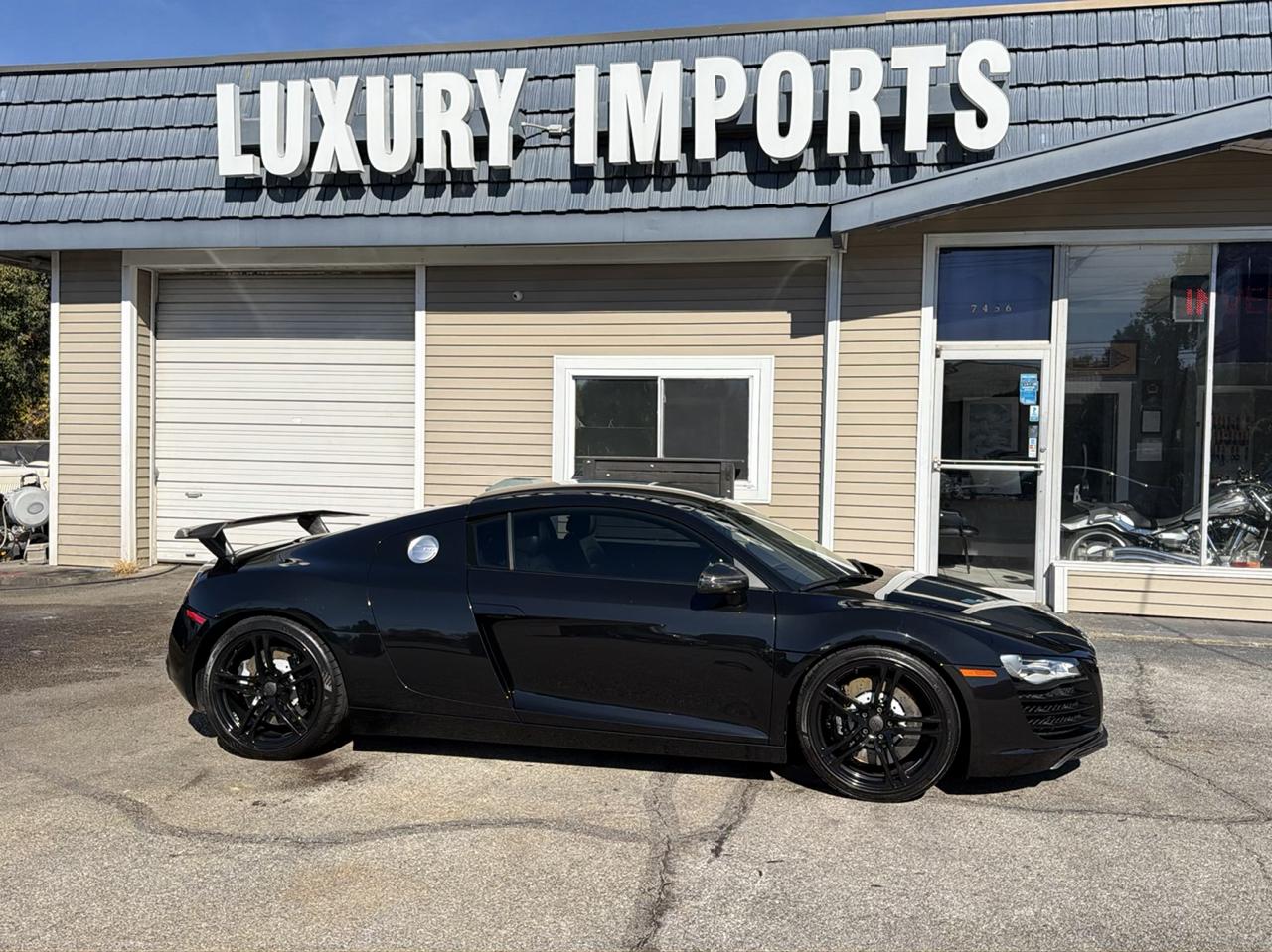 Audi R8 2dr Cpe Man quattro 4.2L 2011