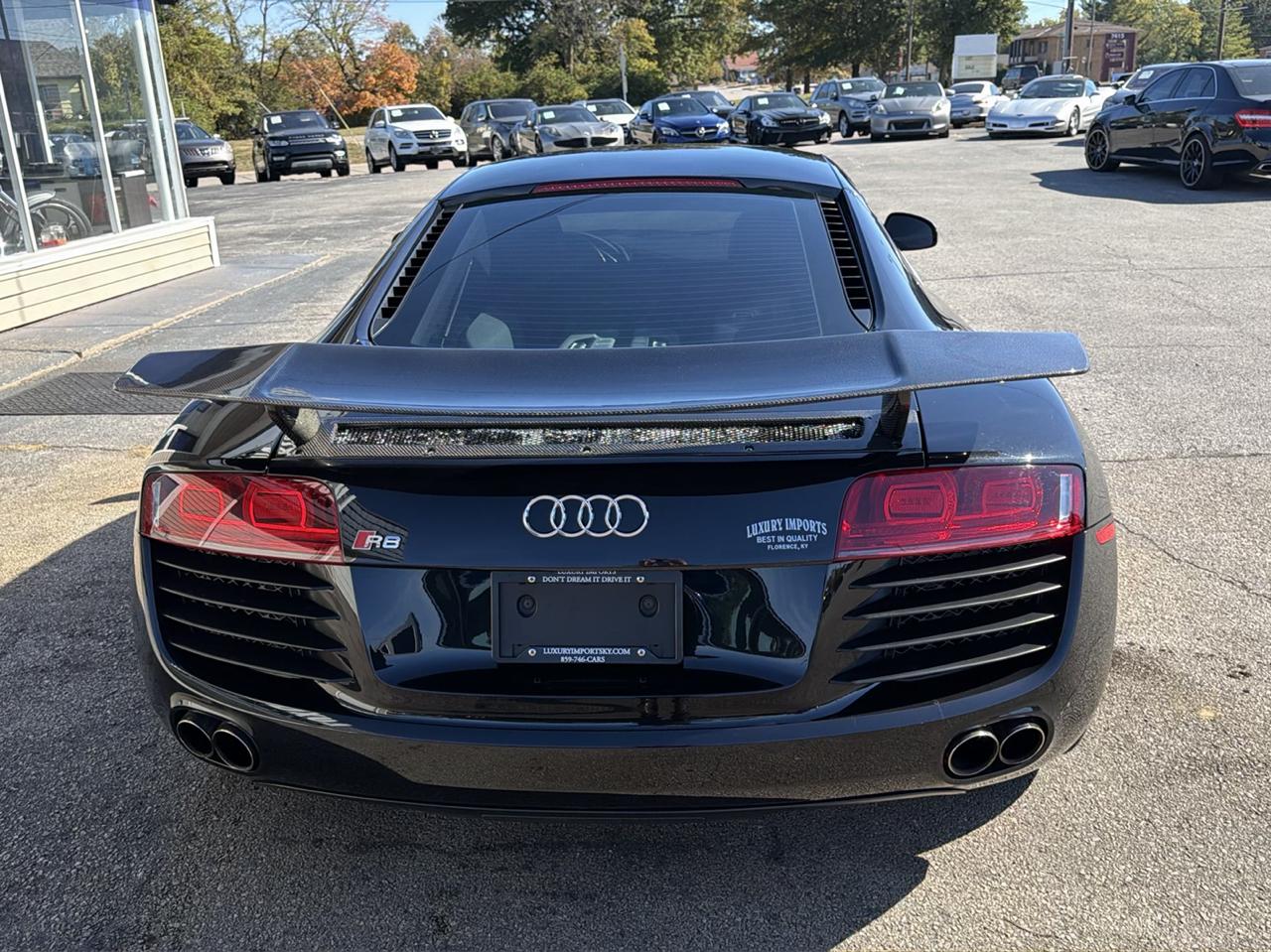 Audi R8 2dr Cpe Man quattro 4.2L 2011