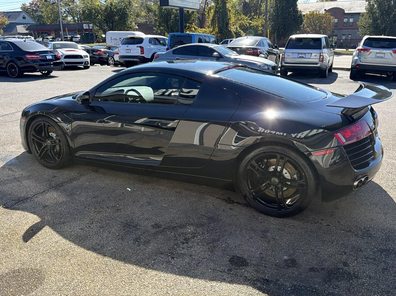 Audi R8 2dr Cpe Man quattro 4.2L 2011