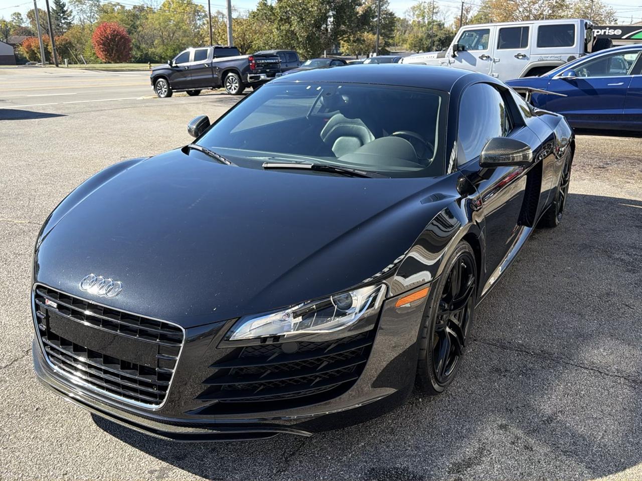 Audi R8 2dr Cpe Man quattro 4.2L 2011