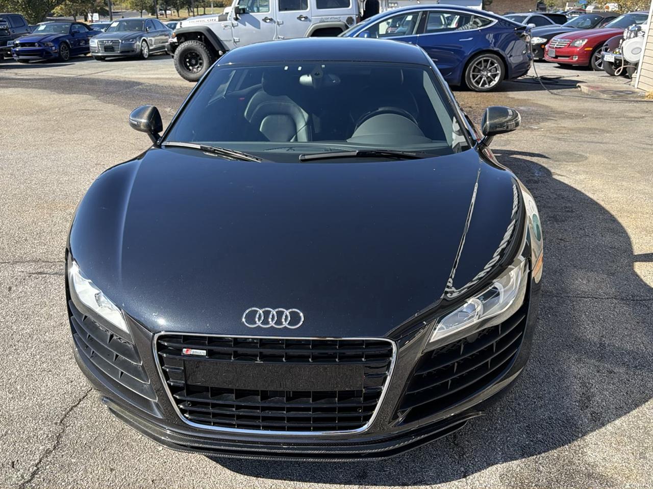 Audi R8 2dr Cpe Man quattro 4.2L 2011