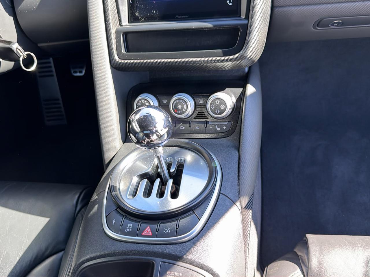 Audi R8 2dr Cpe Man quattro 4.2L 2011