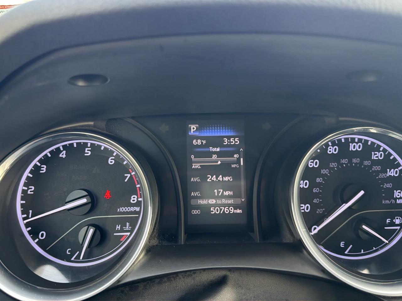 Toyota Camry XLE Auto (Natl) 2019