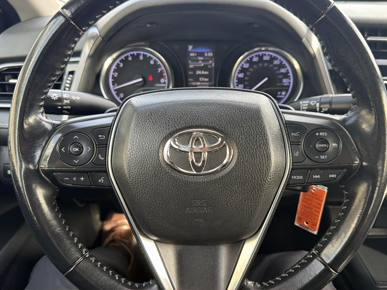 Toyota Camry XLE Auto (Natl) 2019