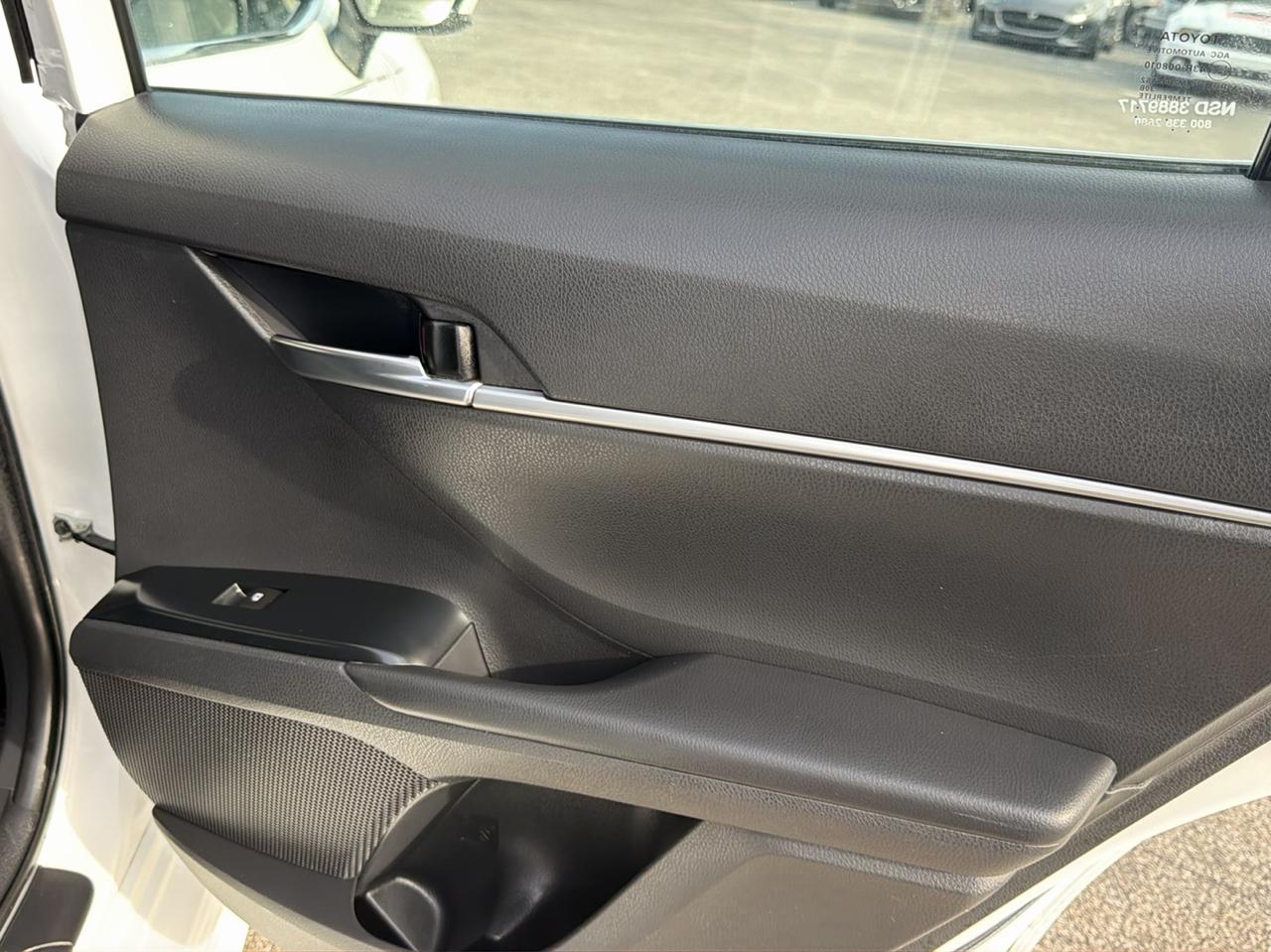 Toyota Camry XLE Auto (Natl) 2019