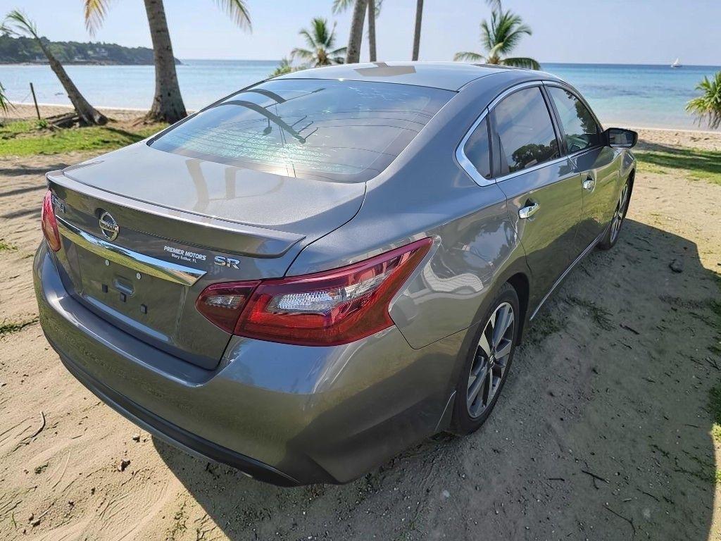 Nissan Altima 2.5 SR 2017