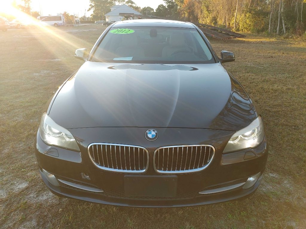 BMW 5-Series 528i 2012 BMW 5-Series 528i 2012
