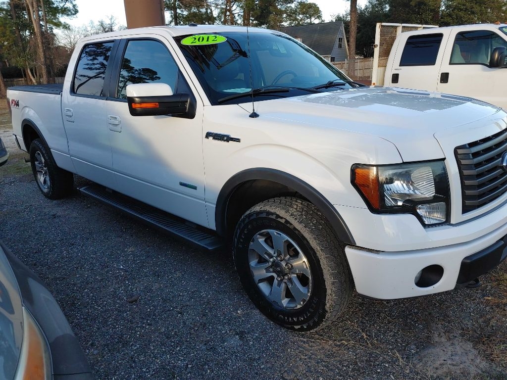 Ford F-150 XL SuperCrew 5.5-ft. Bed 4WD 2012
