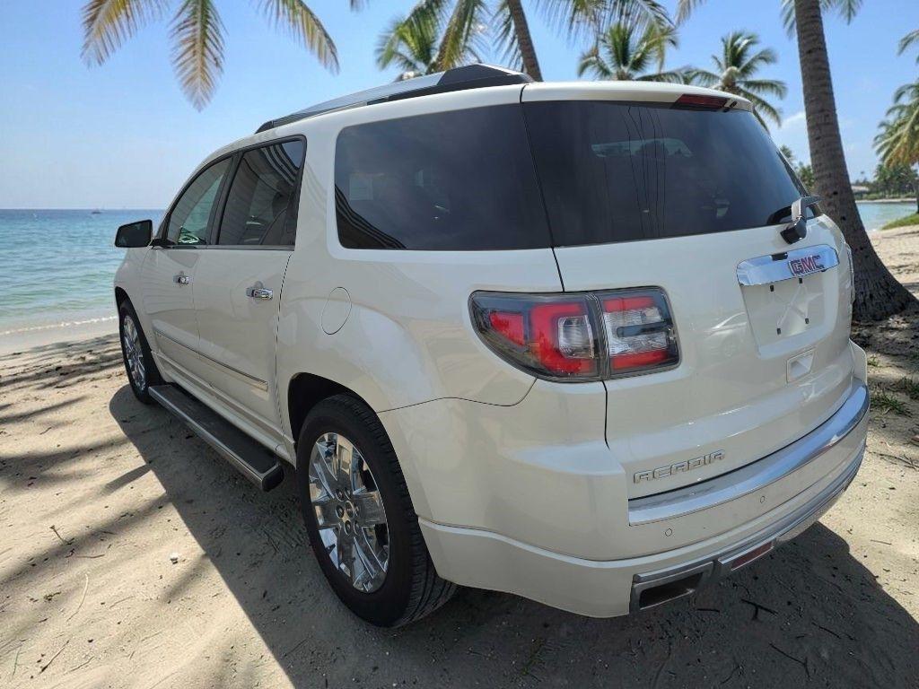 GMC Acadia Denali FWD 2015