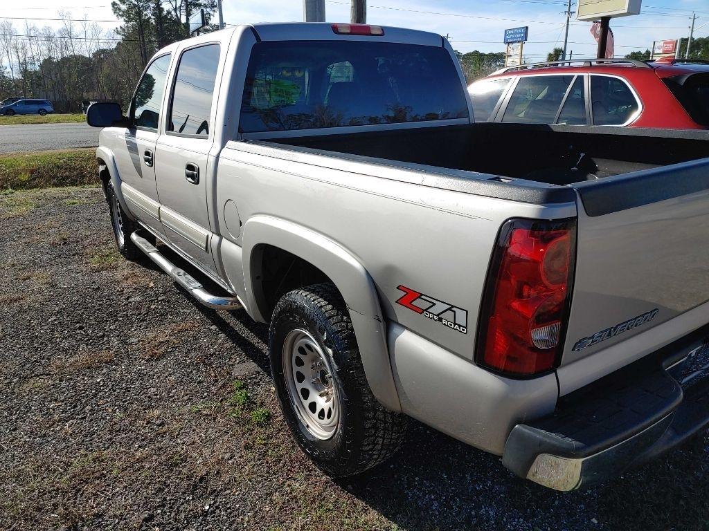 Chevrolet Silverado 1500 LT Crew Cab 4WD 2005