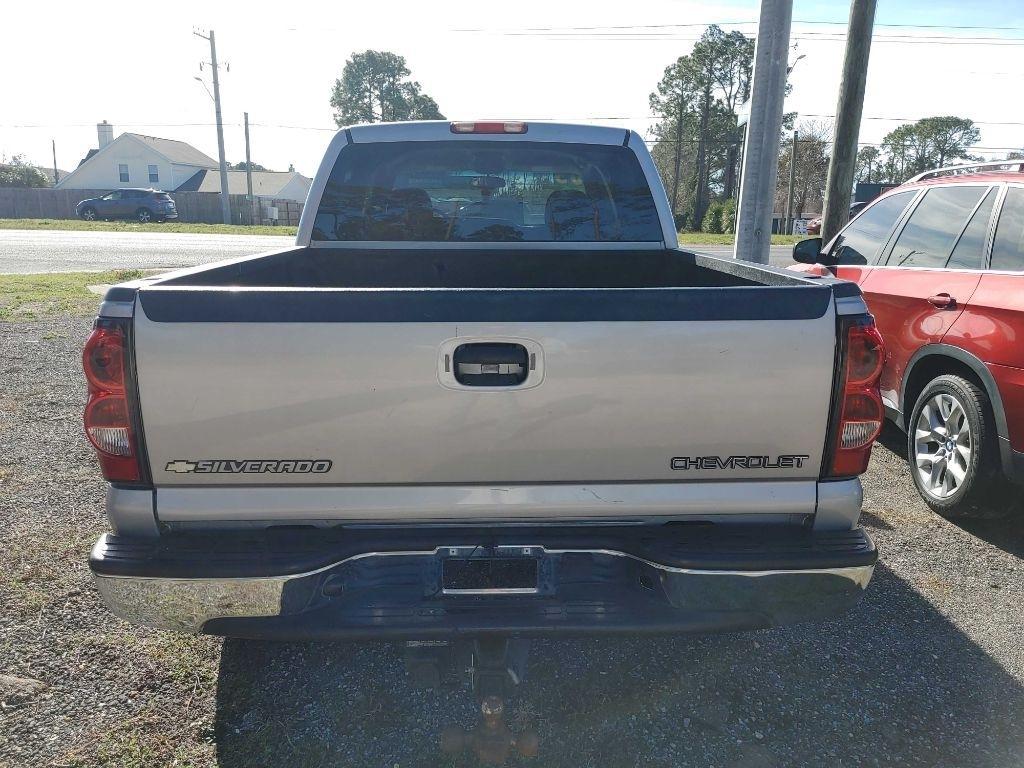 Chevrolet Silverado 1500 LT Crew Cab 4WD 2005