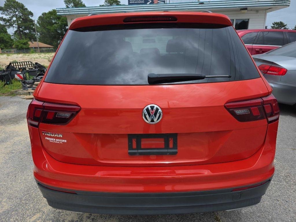 Volkswagen Tiguan S 2019
