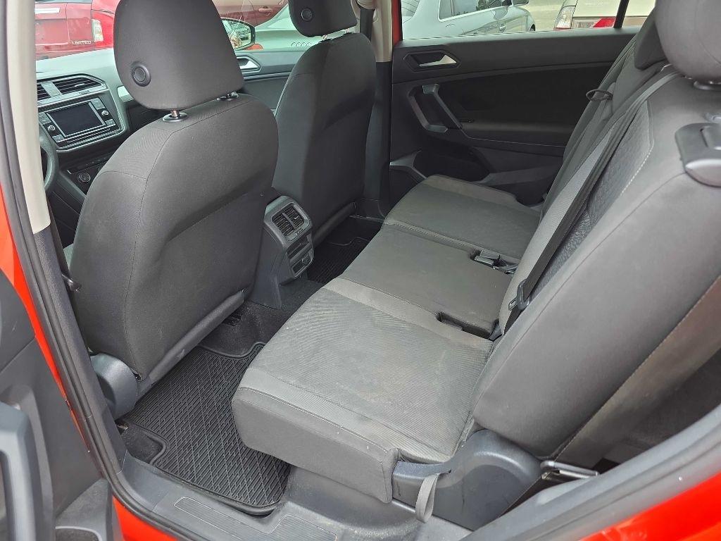 Volkswagen Tiguan S 2019