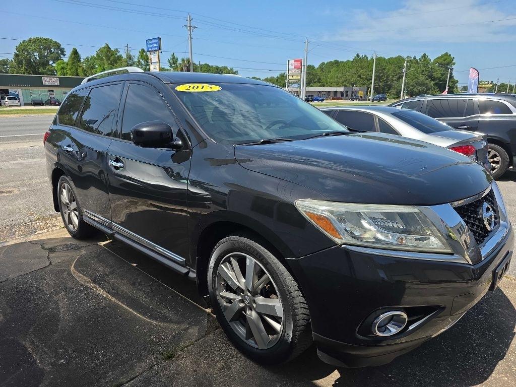 Nissan Pathfinder Platinum 4WD 2015