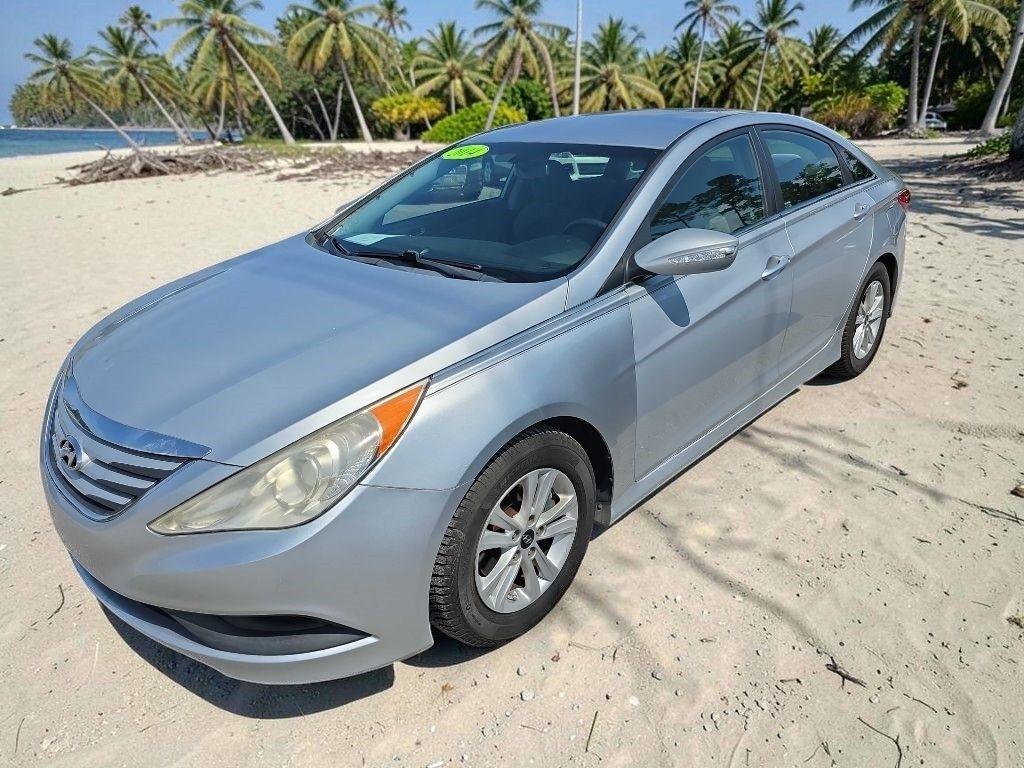 Hyundai Sonata GLS 2014