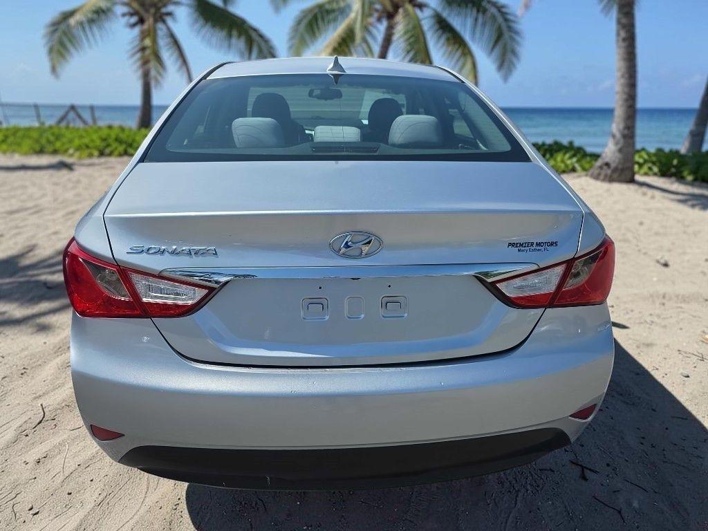 Hyundai Sonata GLS 2014