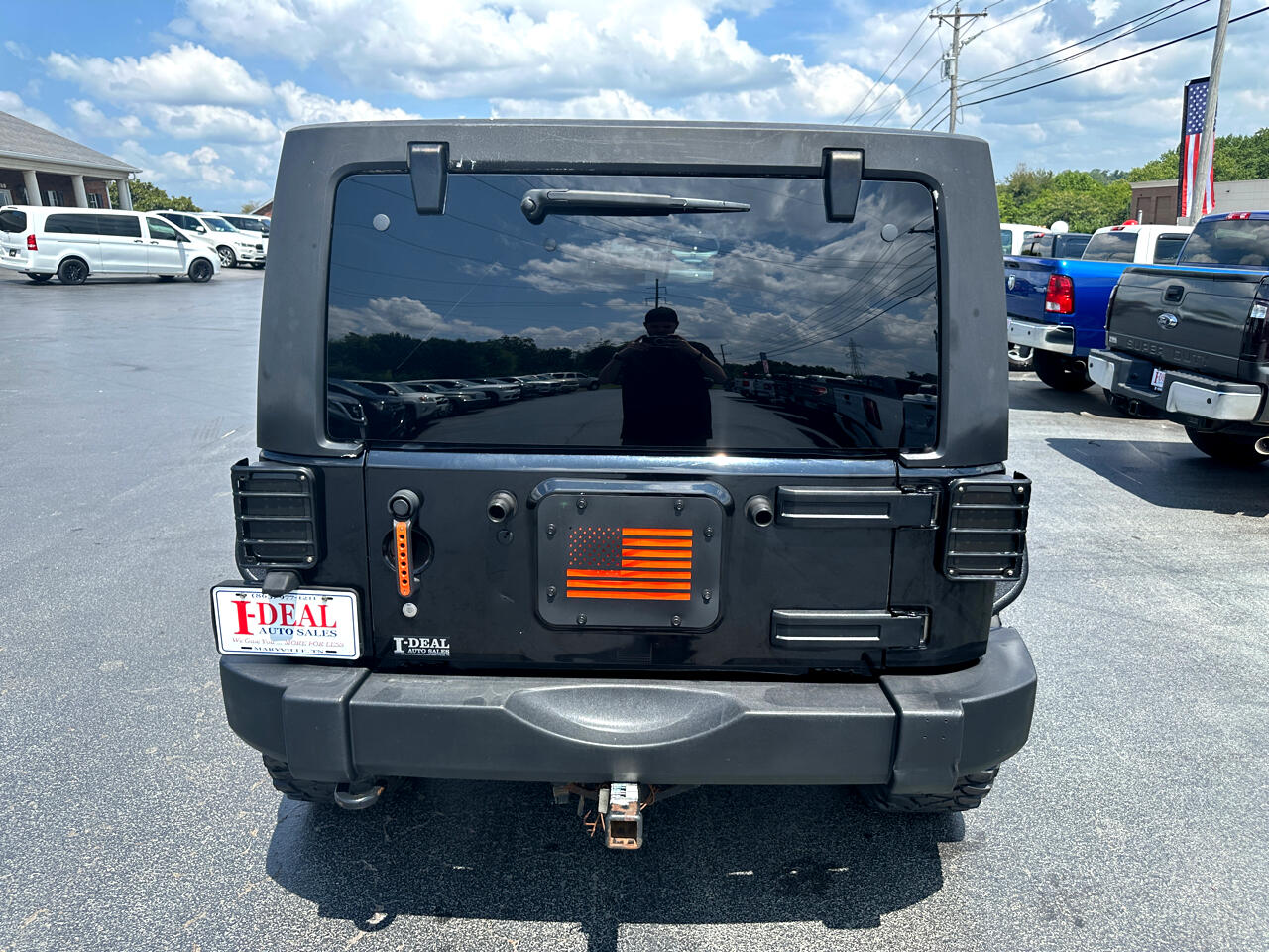 2012 Jeep Wrangler Unlimited Rubicon photo 2