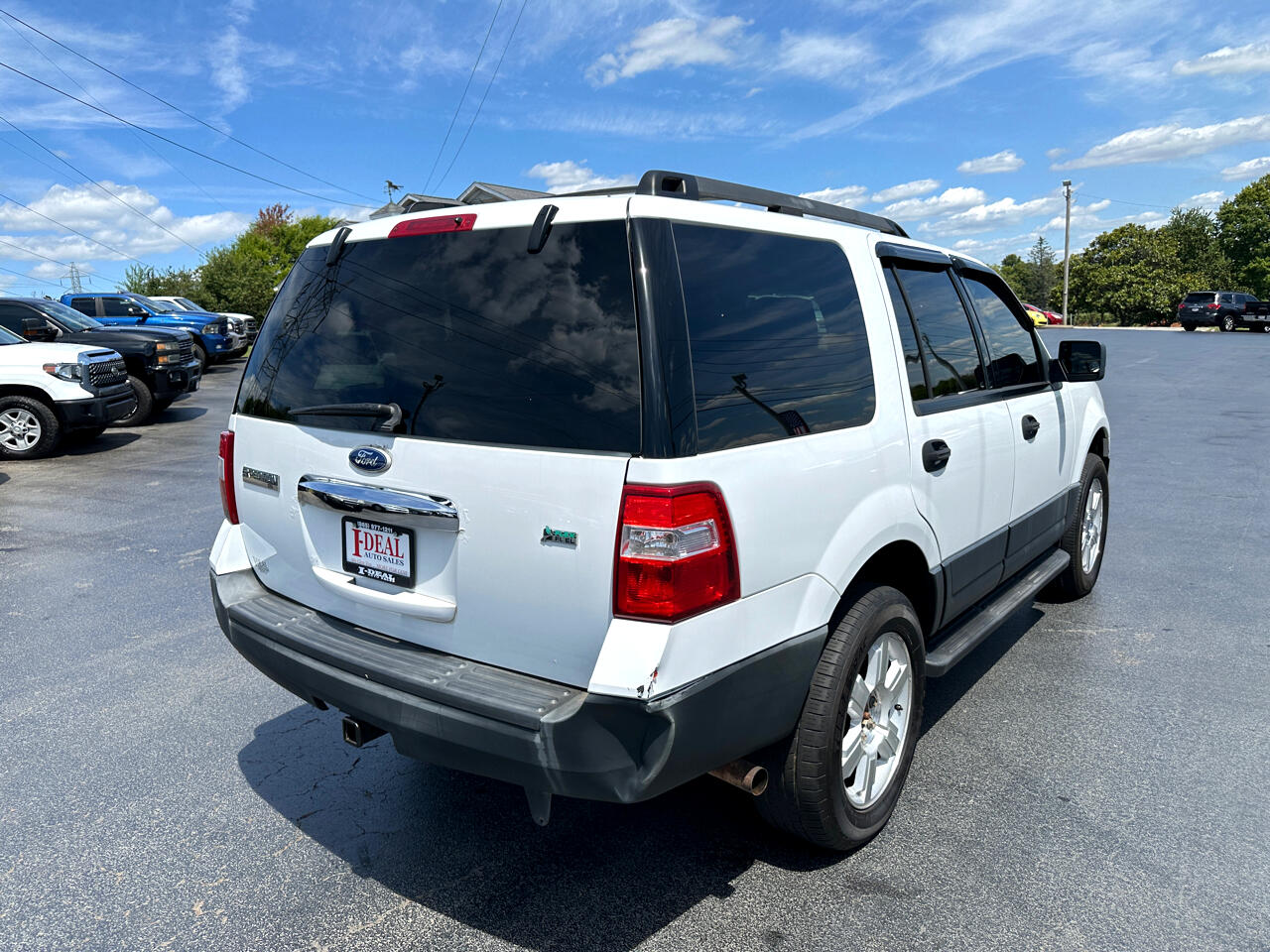 2010 Ford Expedition XLT photo 4