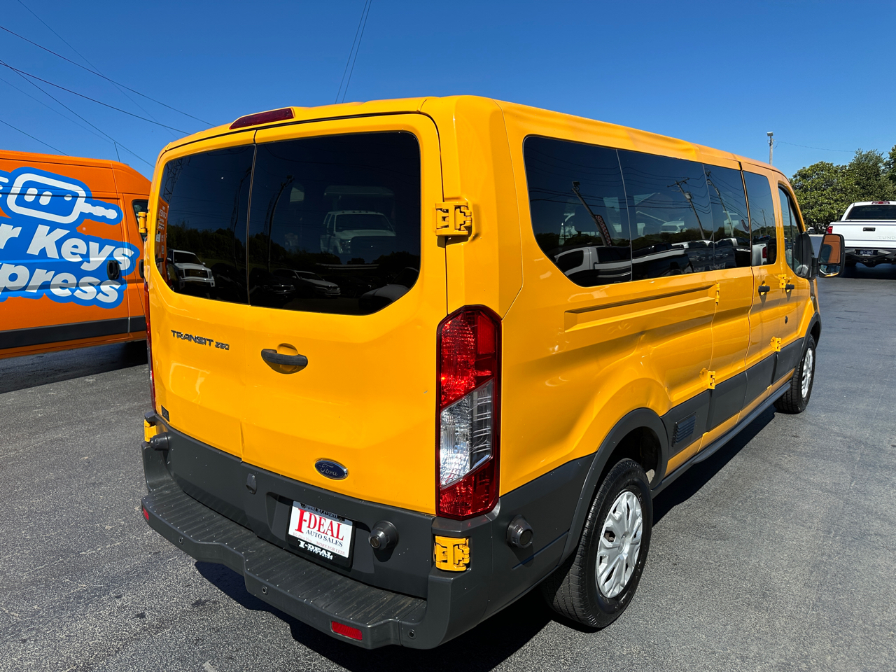 2017 Ford Transit Van photo 4