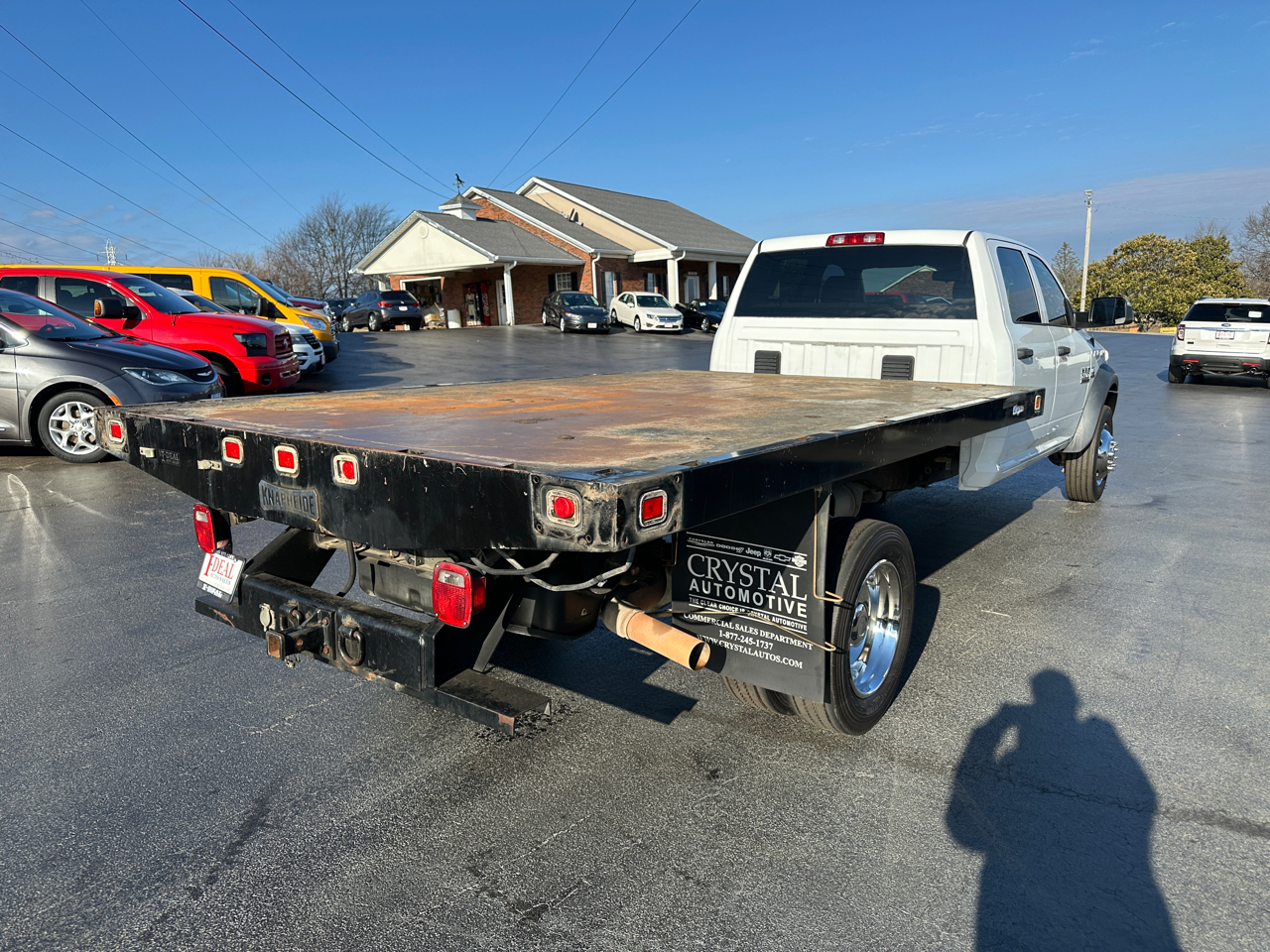 RAM 5500 4WD Crew Cab 197" WB 84" CA Tradesman 2016