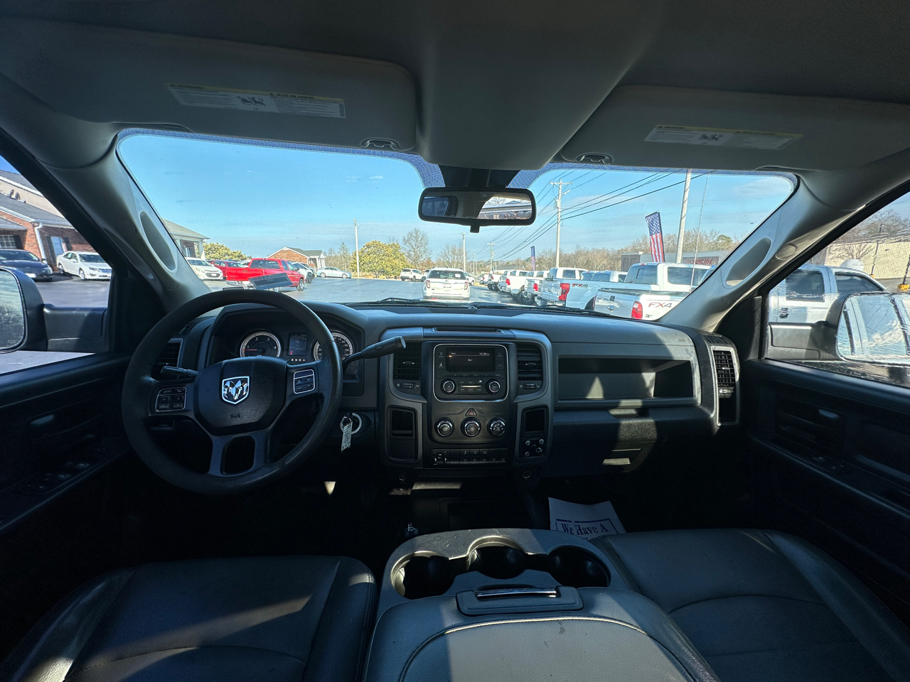 RAM 5500 4WD Crew Cab 197" WB 84" CA Tradesman 2016