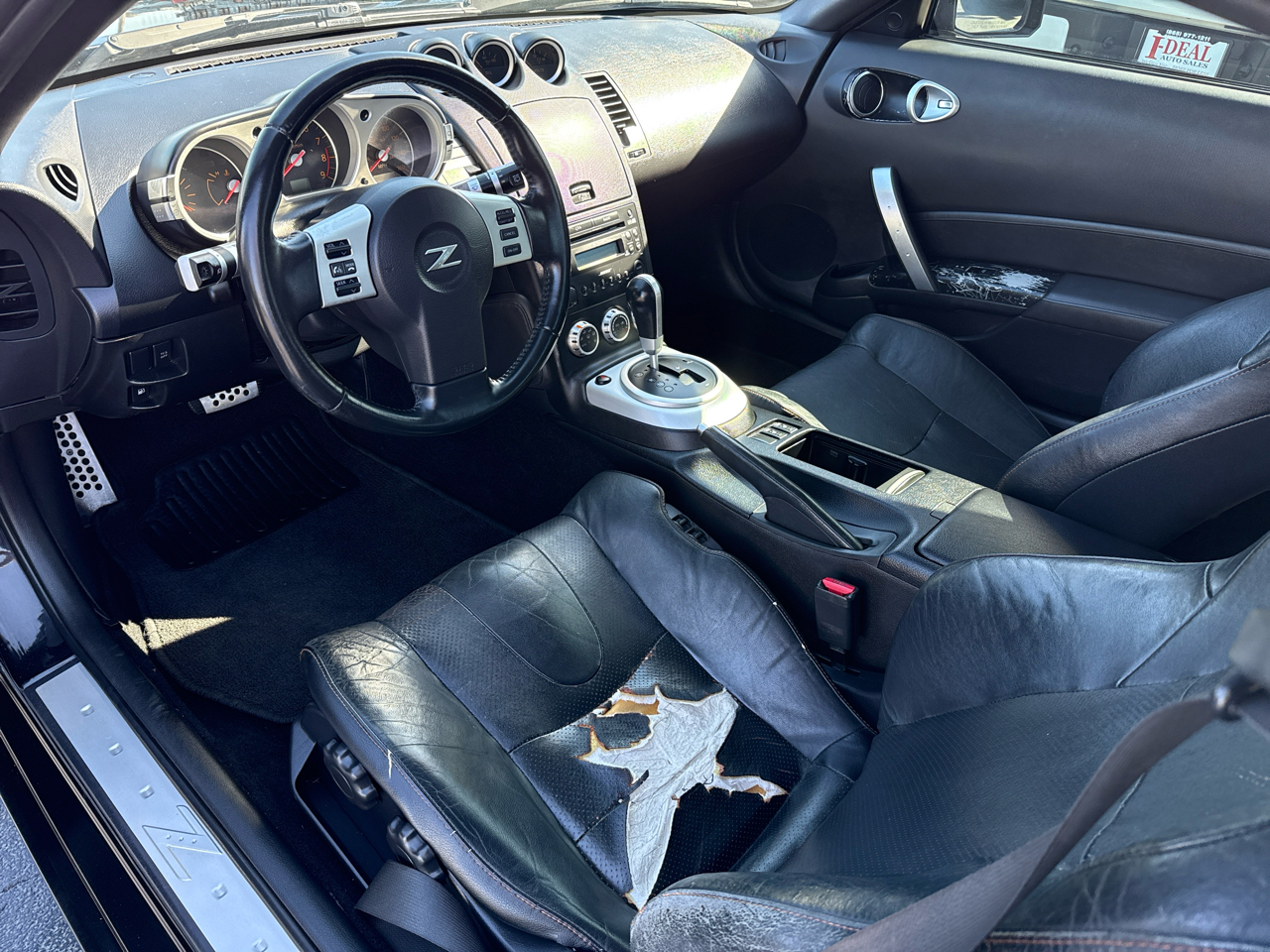 Nissan 350Z 2dr Cpe Auto Touring 2007 Nissan 350Z 2dr Cpe Auto Touring 2007