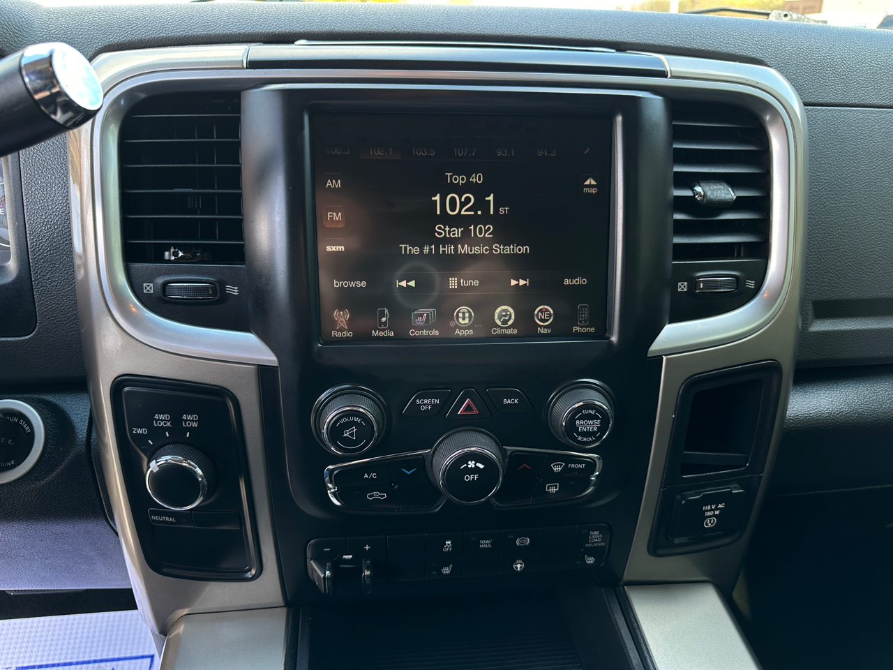 RAM 2500 4WD Crew Cab 149" Big Horn 2013 RAM 2500 4WD Crew Cab 149" Big Horn 2013