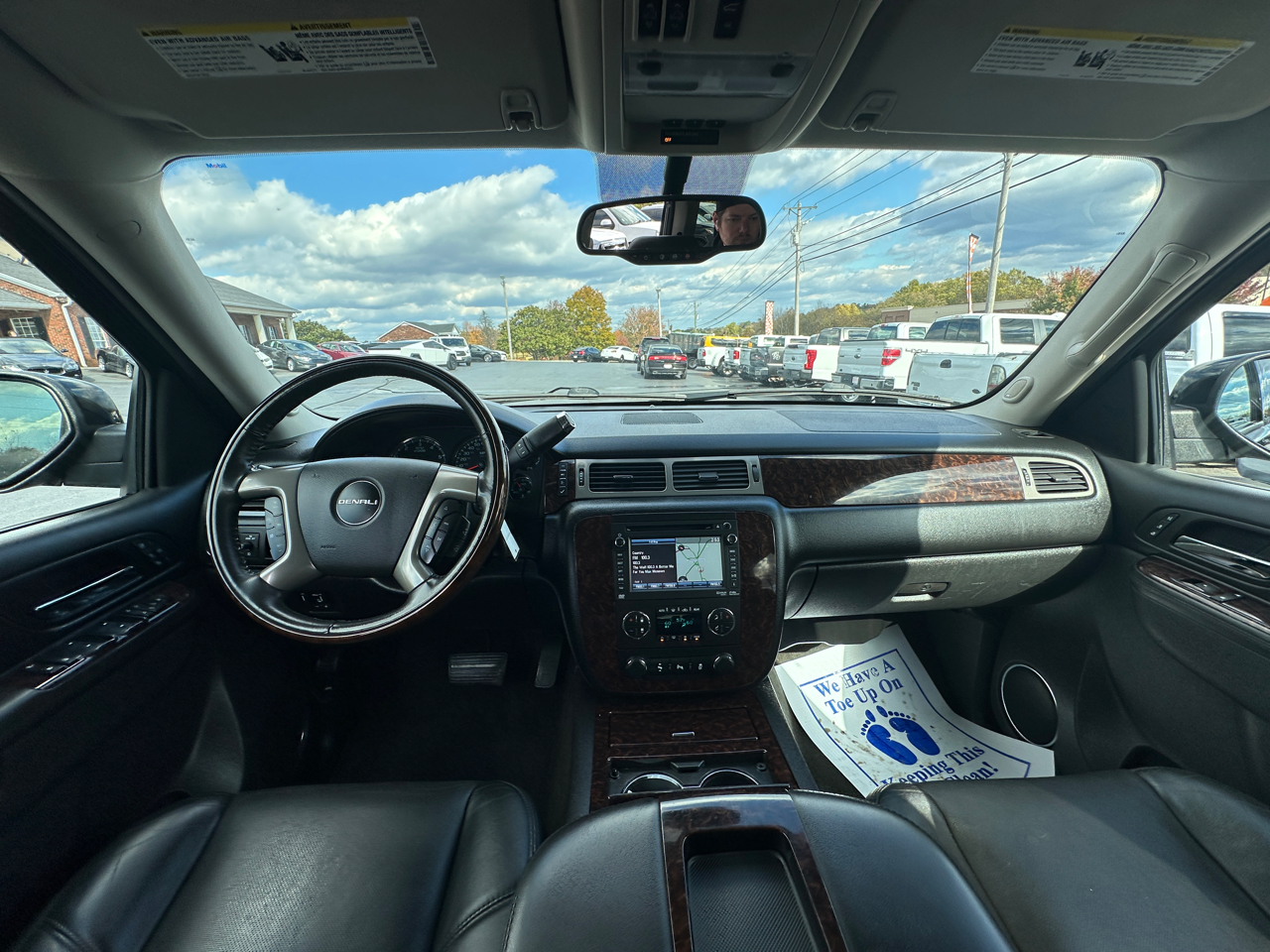 GMC Yukon AWD 4dr 1500 Denali 2013 GMC Yukon AWD 4dr 1500 Denali 2013