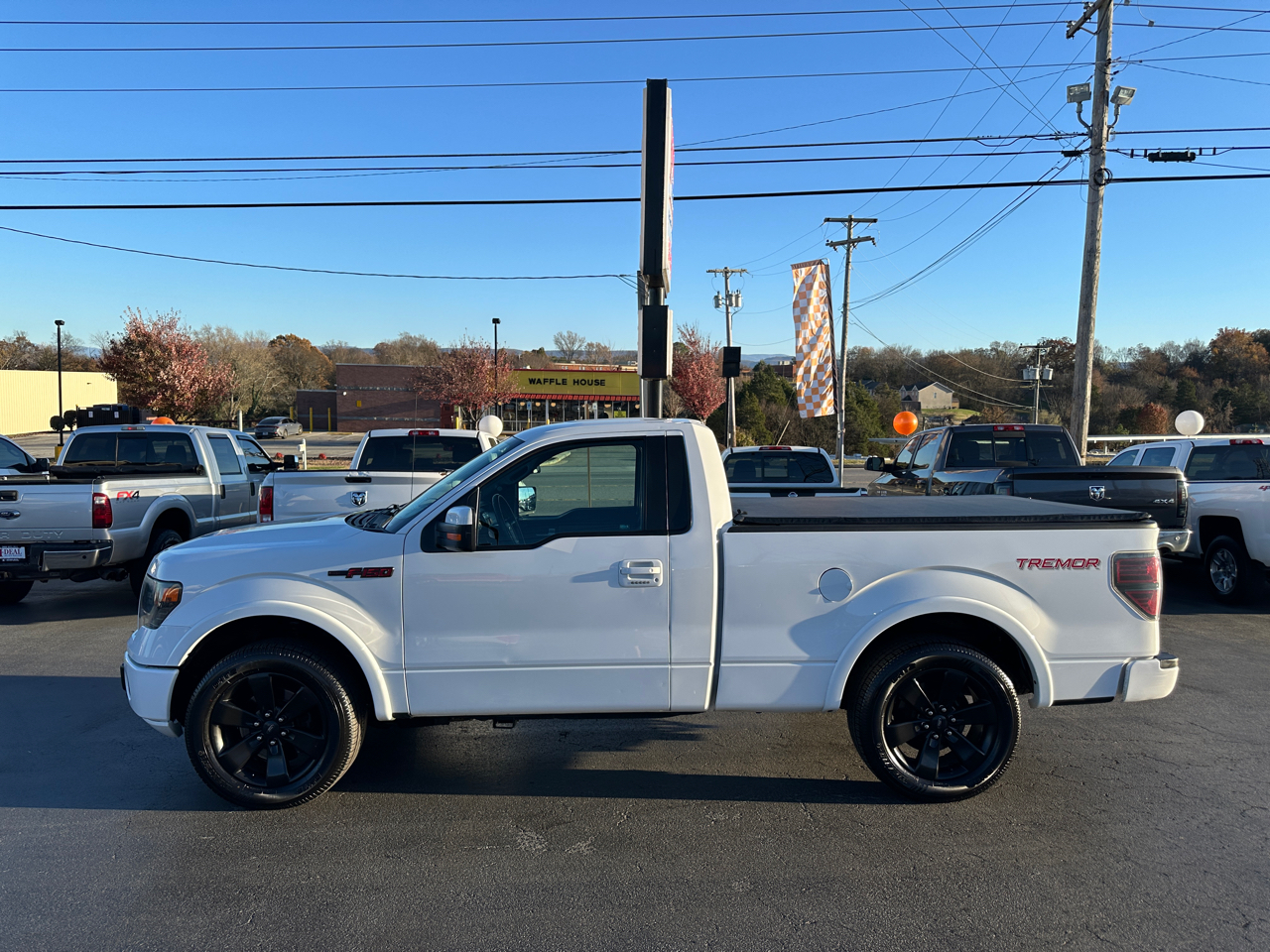 2014 Ford F-150 2WD Reg Cab 126" FX2 Tremor