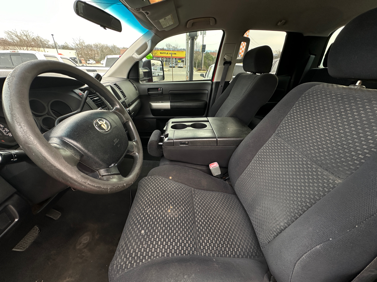 Toyota Tundra 4WD Truck Dbl 4.7L V8 5-Spd AT (Natl) 2008