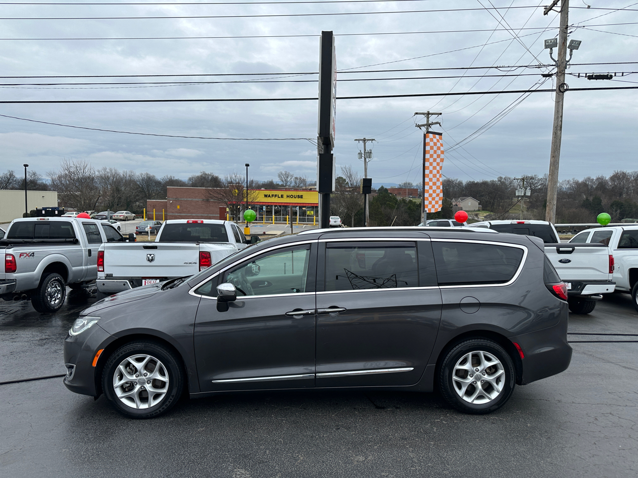 2020 Chrysler Pacifica Limited FWD